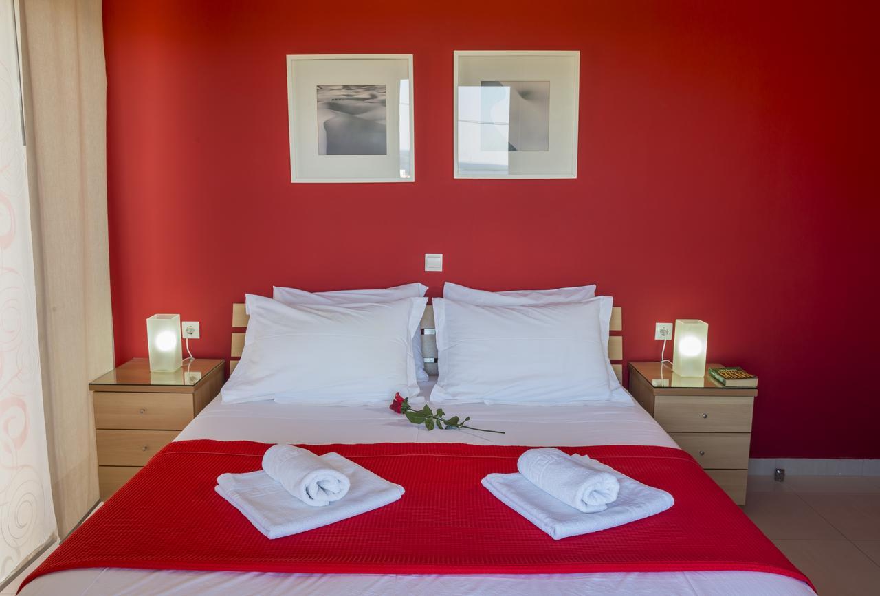 Caravella Luxury Apartments Палиохора Екстериор снимка