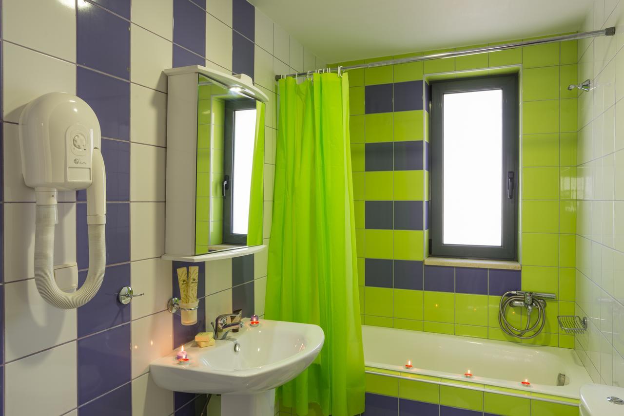Caravella Luxury Apartments Палиохора Екстериор снимка