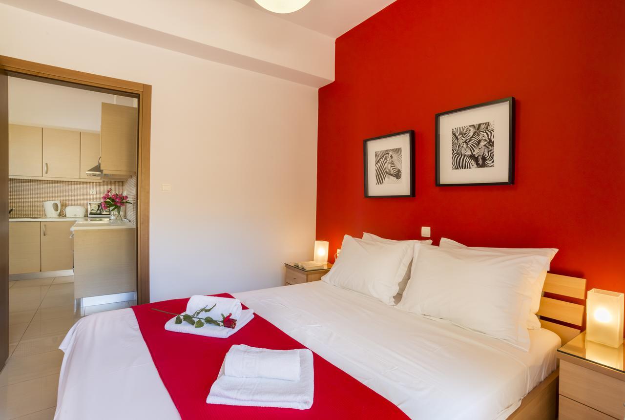 Caravella Luxury Apartments Палиохора Екстериор снимка